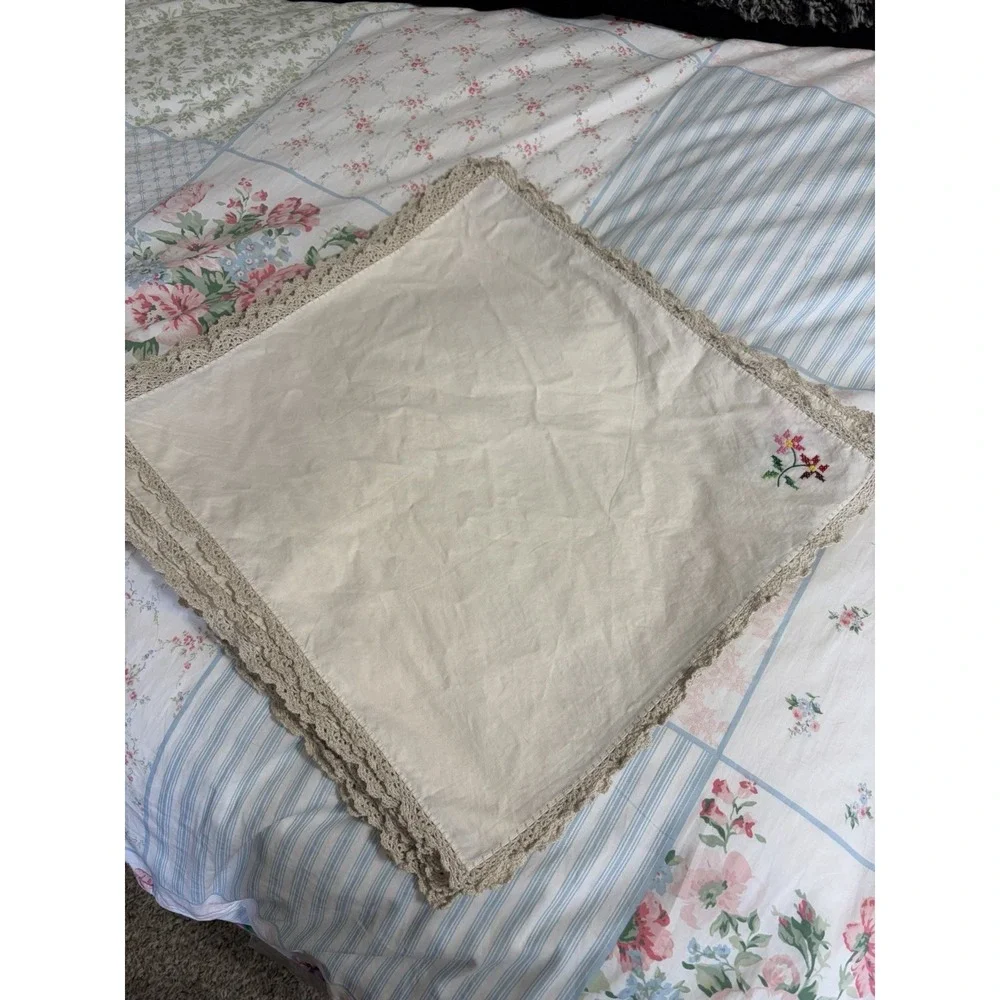 Vintage Linen Placemats Set 12 with Lace Trim Cross Stitch Tea Party Linens